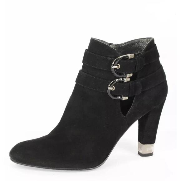 Stuart Weitzman Suede Bootie Ankle Boot Black Almond Toe Heeled Two Buck… - Picture 1 of 11